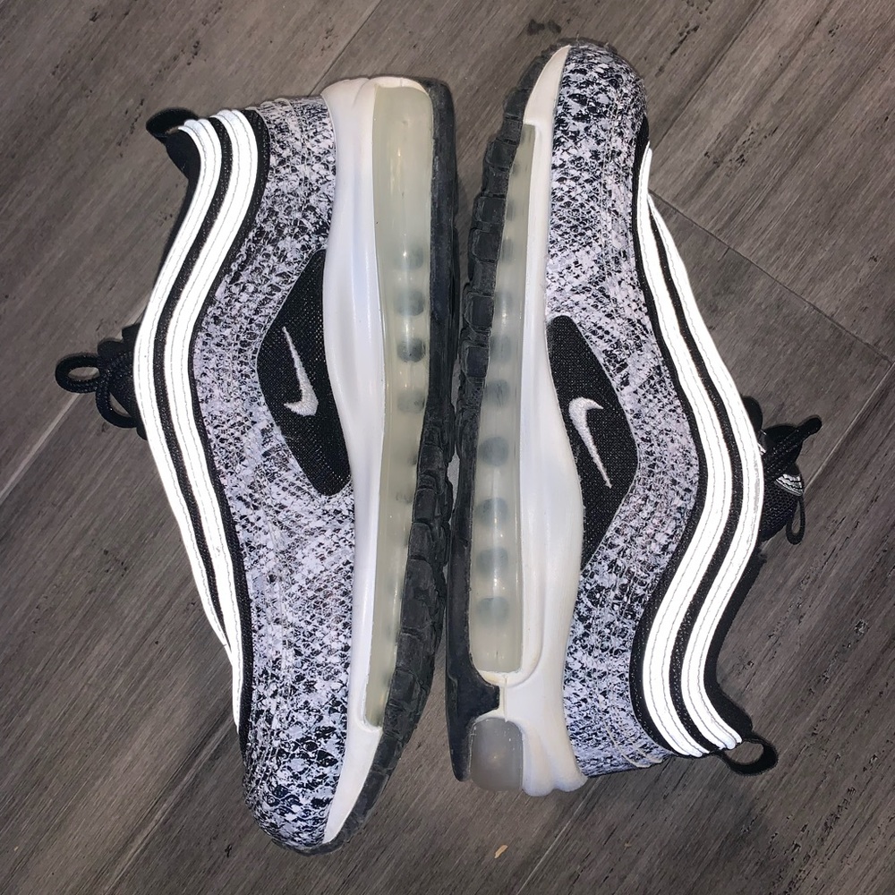 Nike AirMax 97